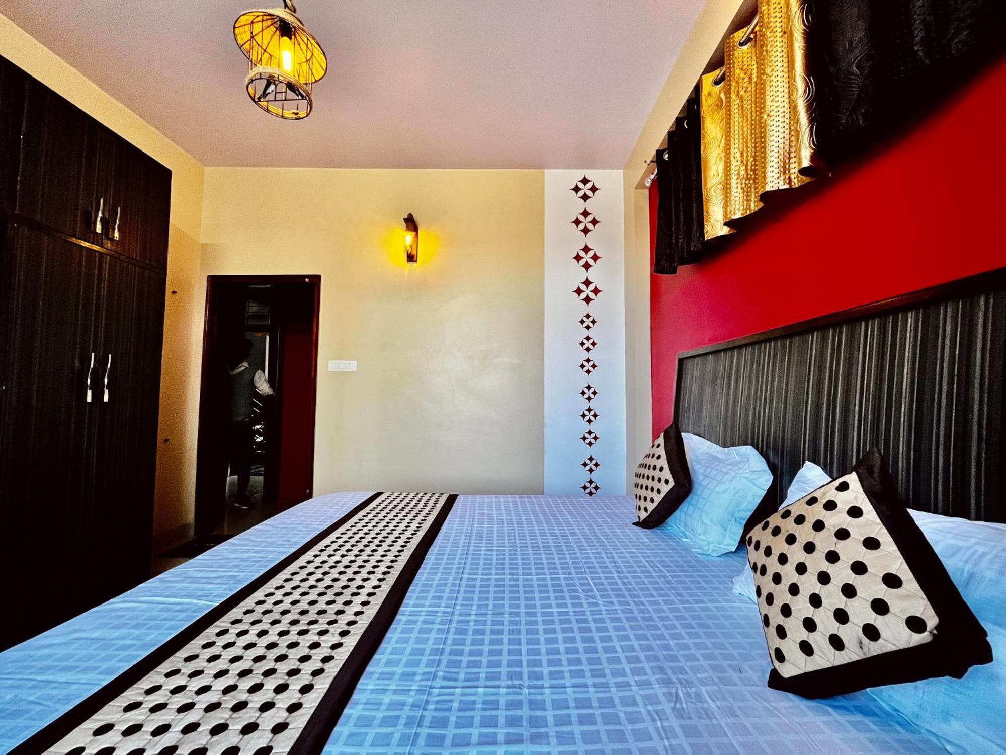 Puri'S Bnb Шимла Экстерьер фото