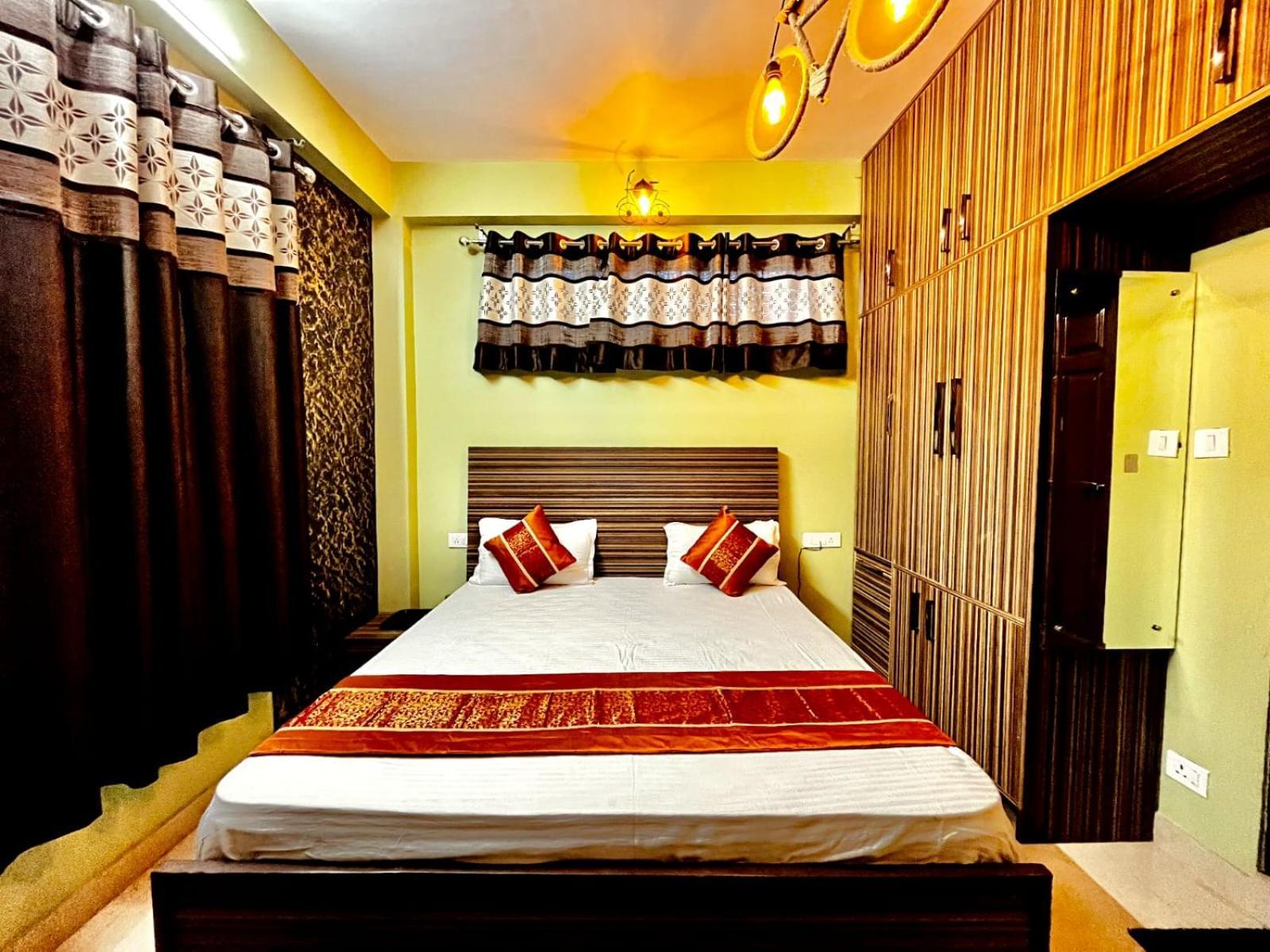 Puri'S Bnb Шимла Экстерьер фото